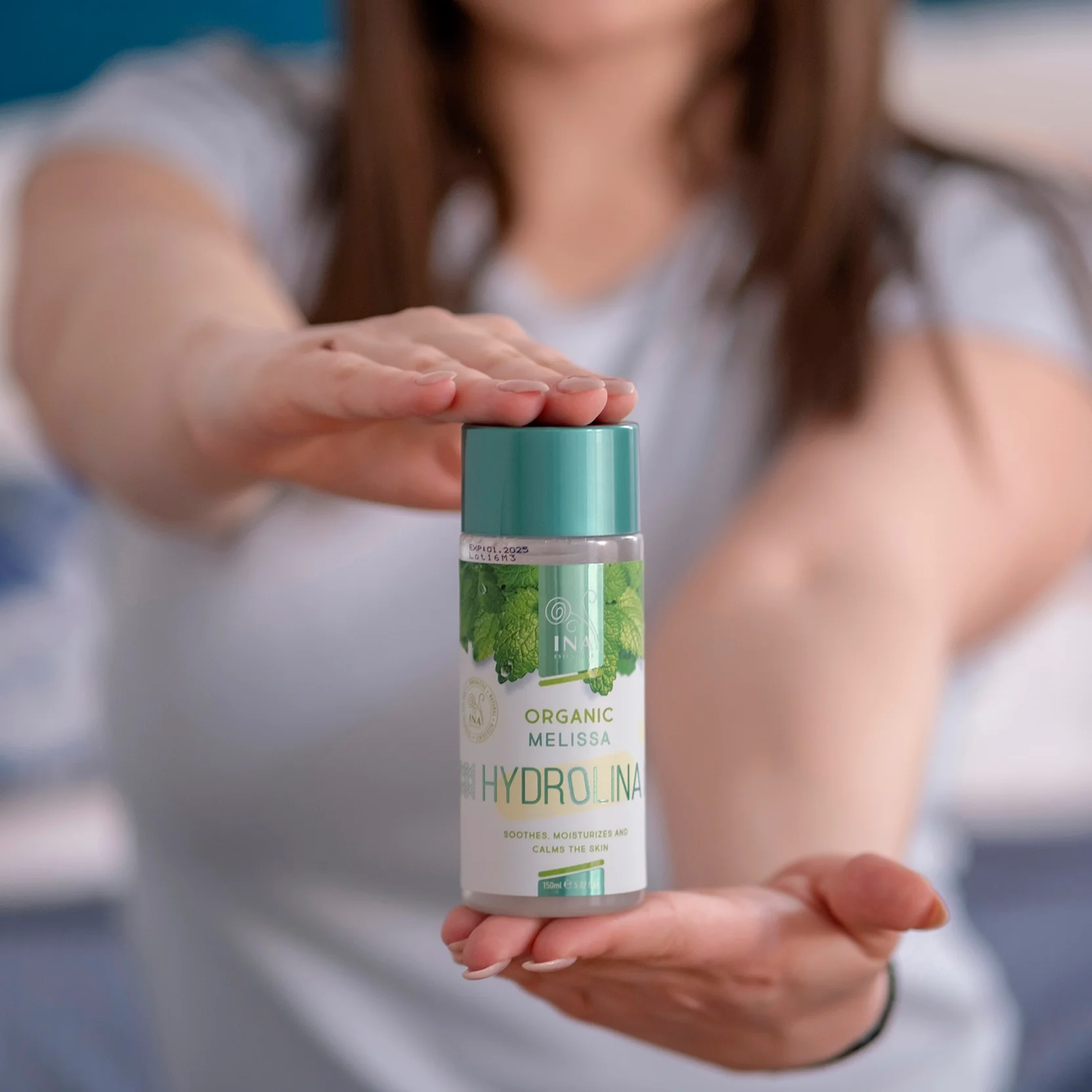 Organic Lemon Balm Water (Melissa) - Hydrolina for Dermatitis and skin Irritations - Image 3