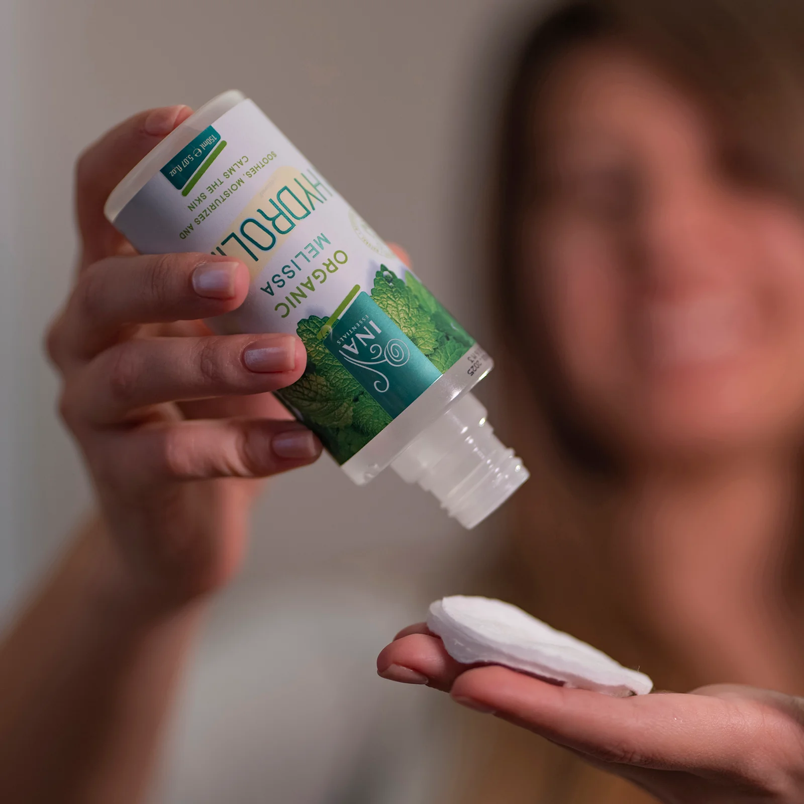 Organic Lemon Balm Water (Melissa) - Hydrolina for Dermatitis and skin Irritations - Image 4